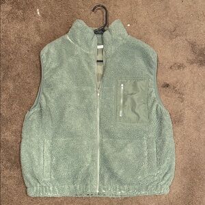 Staccato Olive Fleece Vest